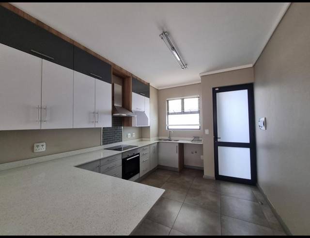 2 BEDROOM PROPERTY TO RENT IN BROOKLYN